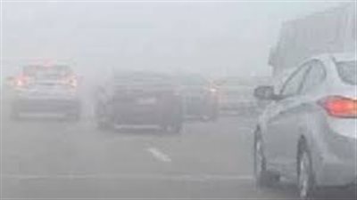 للسائقين.. طرق الحد من تكثف الشبورة الصباحية على زجاج السيارة 