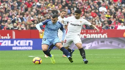 إشبيلية يعبر جيرونا بثنائية في الدوري الإسباني