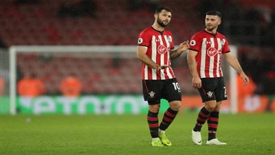 أهداف مباراة - ساوثهامتون 3 × 2 آرسنال