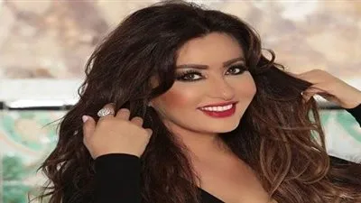 لطيفة بالحجاب في السعودية.. بين 