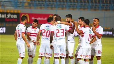 مران الزمالك| جروس يهنئ اللاعبين بالفوز العريض على القطن.. وجلسة بين طبيب الفريق وجنش