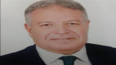 إحباط تهريب 4500 عبوة سائل شيشة إليكترونية محظور استيرادها بميناء غرب بورسعيد (صور)