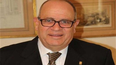  كرم كردي يقدم أوراق ترشحه على منصب نقيب الصيادلة