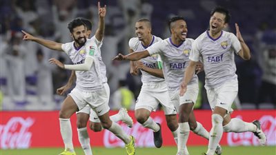 نجم العين الإماراتي: نحمل على عاتقنا تشريف الكرة العربية أمام ريفير بليت