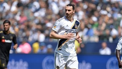 رسميا.. إبراهيموفيتش يصدم إنتر ويعلن تجديد تعاقده مع لوس أنجلوس