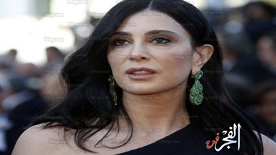 أول تعليق لمخرجة 