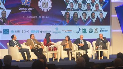 خبيرة تطوير التعليم بأمريكا تقترح إنشاء مدرسة أونلاين للطلاب المحرومين بمصر