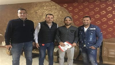 نبروه يتعاقد مع هداف سبورتنج كاسل