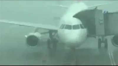 الأمطار تغرق مطار إسطنبول الجديد