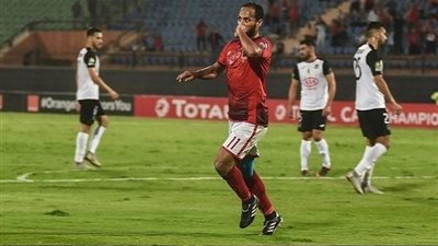 نجم الأهلي السابق: الزمالك ووليد سليمان وكينو الأفضل في الدوري