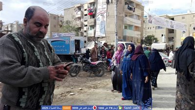 توافد كبير للسيدات على لجان التصويت بدائرة طامية بالفيوم (صور)