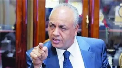 مصطفى بكري: 