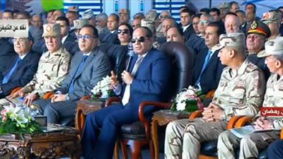 عاجل.. السيسي ينفعل خلال افتتاح مشروع الصوب الزراعية: 