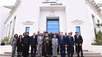 البابا تواضروس يزور مركز التراث الحضاري