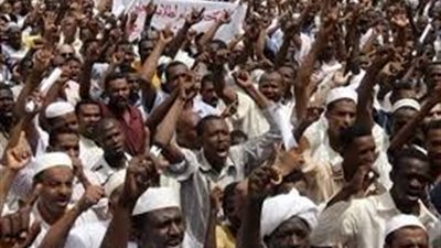 اعتقال 14 من قيادات معارضة السودان وسط اتساع رقعة الاحتجاجات
