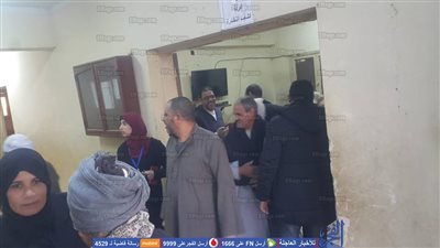 الكشف على 738 حالة مرضية وإجراء 76 عملية في 3 قوافل طبية لـ