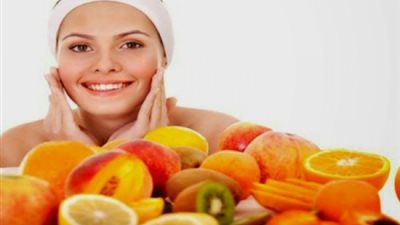 وصفات طبيعية من قشور الفاكهة لنضارة البشرة