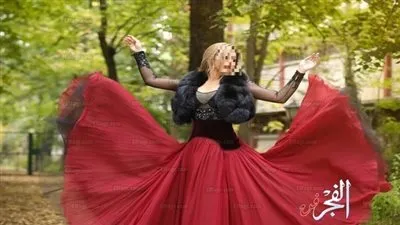 فنانة شهيرة تتعرض لهجوم قاس وترد بألفاظ خارجة (صورة)