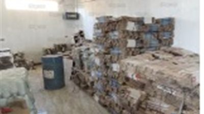 ضبط 65 طن أسمدة زراعية مجهولة المصدر داخل مصنعين بالمنوفية (الصور)