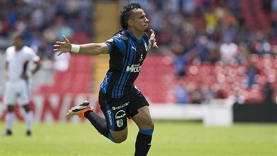 الأهلي يخطط لضم 