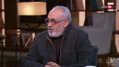 موظف بمكتبة حسن كامي: الراحل رفض بيع 