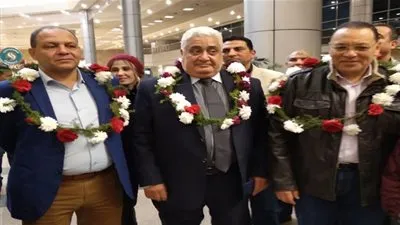 المحافظ ومجلس الإدارة في استقبال هوكي الشرقية المتوج بلقب إفريقيا (صور)