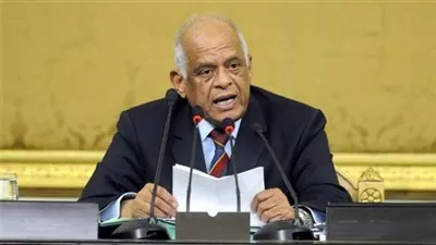 رئيس البرلمان يبحث عن النواب بالجلسة العامة: 