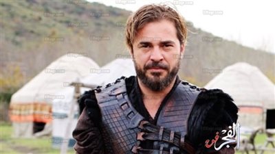 شاهد..بطل مسلسل ارطغرل مع جمهوره في كوبنهاجن