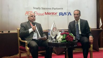  وزير الاتصالات: مصر في المركز الأول عالميًا في توفير الكوادر البشرية المدربة 