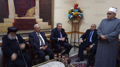 الأب مكاريوس: ما يحدث الآن إعجاز.. وربنا يوفق 