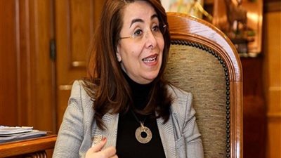 غادة والي: السيسي له لمحات إنسانية كبيرة.. 