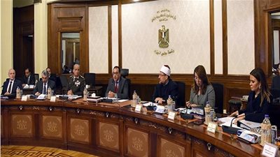 نصائح وزارية للقيادة الآمنة في الأجواء الممطرة (انفوجراف)