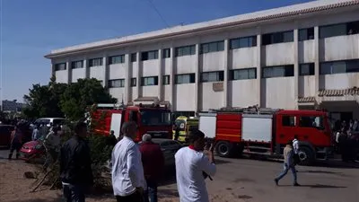 نشوب حريق بسكن التمريض بمستشفى الغردقة العام (صور)