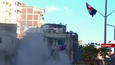 الرئيس السيسي يتابع أعمال هدم المناطق العشوائية بغيط العنب