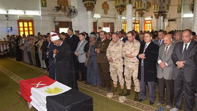 تشييع جنازة شهيد العريش فى جنازة عسكرية ببني سويف (صور)