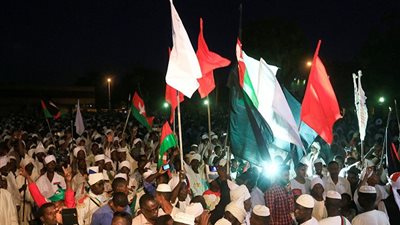 مطالبات باستدعاء وزير الداخلية السوداني إلى البرلمان