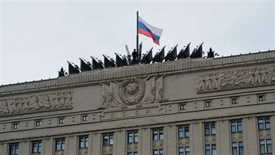 الدفاع الروسية تعلن تعزيز التعاون العسكري مع إيران