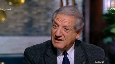 فخري الفقي: الاقتصاد العالمي يعاني من مشكلات كثيرة.. ومؤشرات مصر جيدة