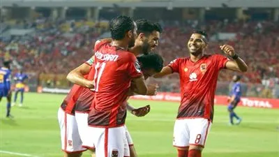 ظهير الأهلي يعلن التحدي ويطلب حسم مصيره