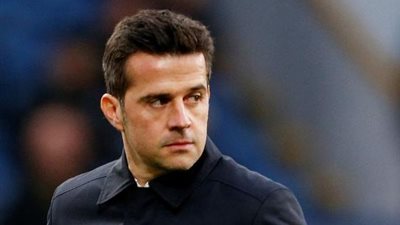 مدرب إيفرتون يشيد بقدرات لوكاس ديني