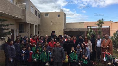 الأنبا توماس عدلي يشارك احتفالات مكتب التنمية الإيبارشي