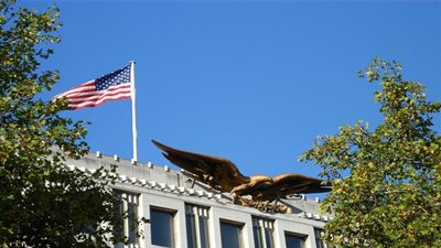 سفارة أمريكا لدي الرياض توقف تحديث حسابها بـ