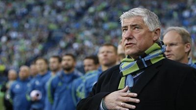 وفاة مدرب لوس أنجليس جالاكسي السابق  