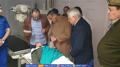 محافظ البحيرة ومدير الأمن يطمئنان على مصابي حادث تصادم دمنهور (صور)
