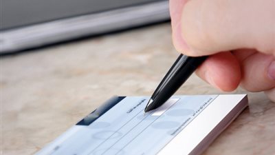 الرياض تتصدر في تنفيذ الشيكات الواردة لمحاكم التنفيذ بنحو 2.2 مليار ريال