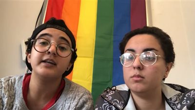 أول تعليق لـ الفتاتين المثليتين على زواجهما: 