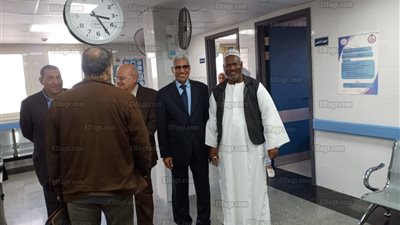 لليوم الثالث على التوالي.. استمرار القافلة الطبية لمستقبل وطن بالبحر الأحمر بمدينة الشلاتين (صور)