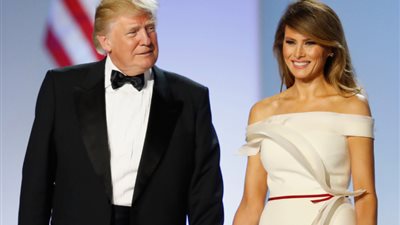  ترامب: لا أهدي زوجتي 