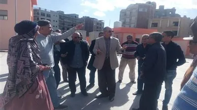 محافظ البحر الأحمر ورئيس شركة المياه  يفتتحان محطة صرف صحي بالغردقة