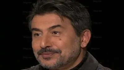 عابد فهد يحتفل بعيد الميلاد مع فريق 